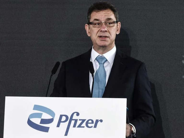 Pfizer Directeur infecté COVID-19
