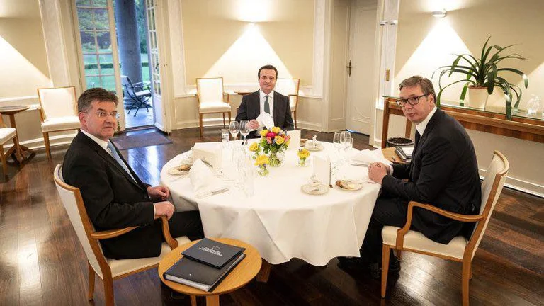 Prime Minister to reason before internationals the presence of criminal structures in the north
