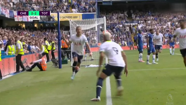 Die Tottenham Tributes sind am Ende über Kane.