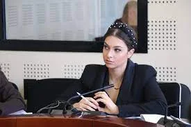 Doarsa Kica renunció