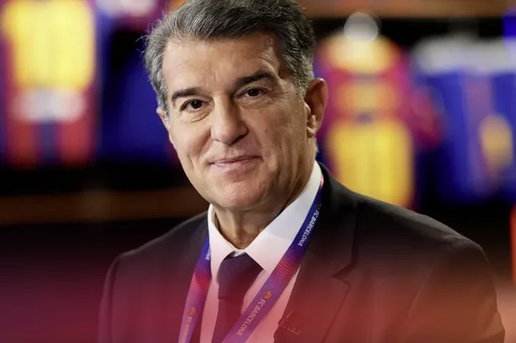 How can Barcelona record new purchases?
