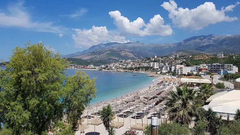 Client hospitalizes hotel owner in Himara
