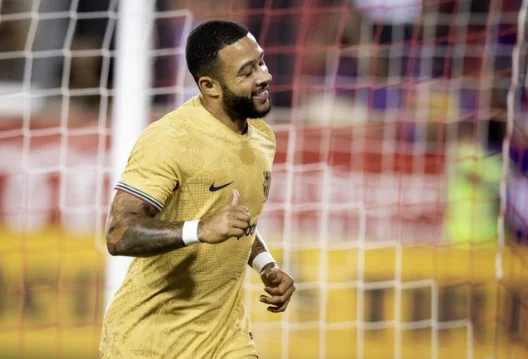 Tottenham no está interesado en Depayn, Juvenus se prepara