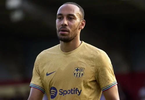 Chelsea is chasing Aubamyang, the assailant has not spoken to Barcleona