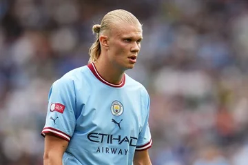 Offizielle Formationen: West Ham Man City, Hawaii ab der ersten Minute