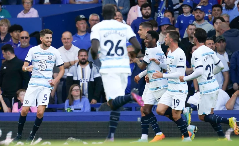 Chelsea gagne sa première saison contre Everton, Broya joue 20 minutes