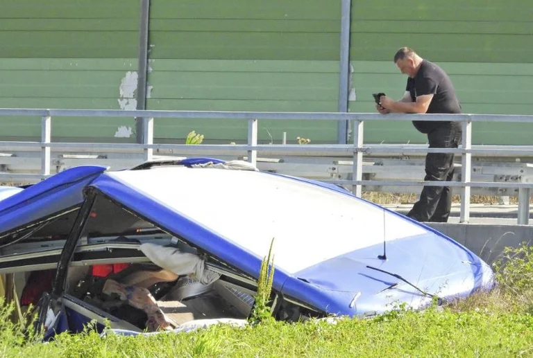 Number of victims from bus accident on Croatian highway goes to 12