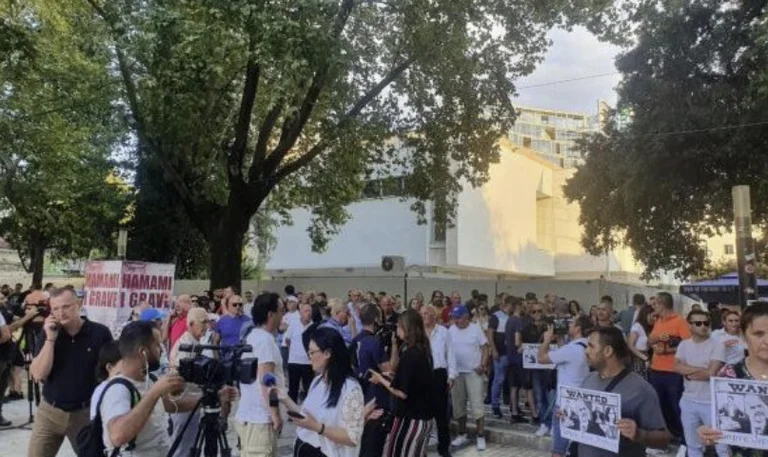Protests begin over 7-year-old death in Himara