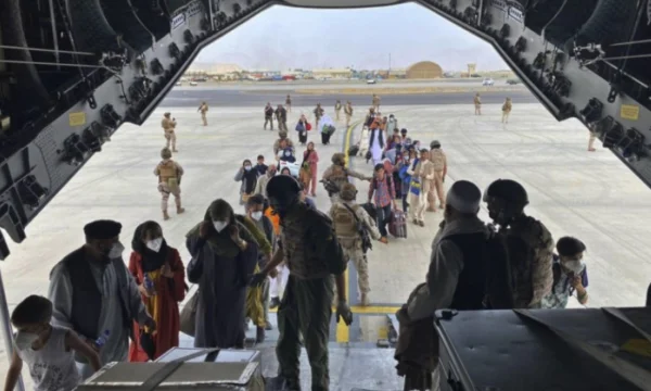 Even 146 Afghans arrive in Kosovo