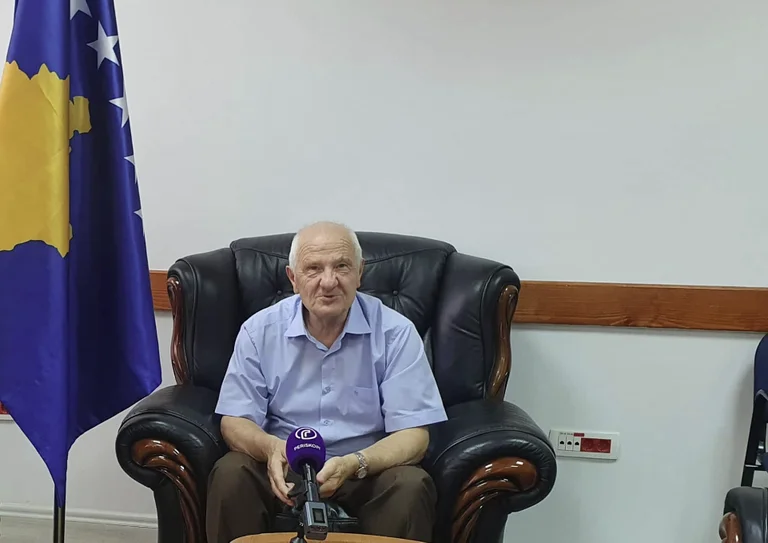 Ex Presidente Fatmir Sejdiu para Periscope: Consejero para Kurt sobre cómo actuar en estos 30 días