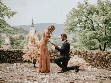 The most beautiful engagement ring, based on your horoscope sign!