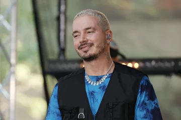 J Balvin a un message pré-réussi à Pristina pour Sunny Hill Festival