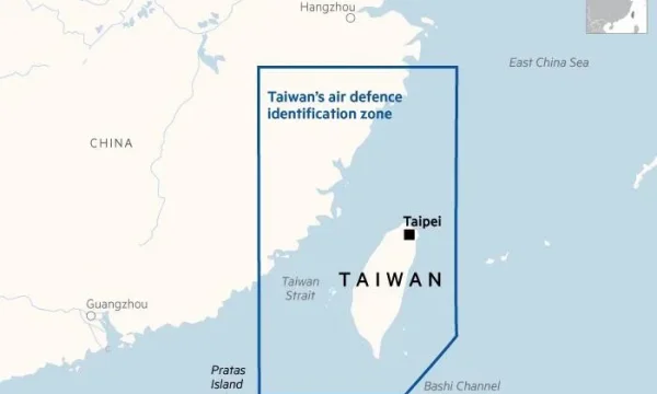 Tensions sur la mer de Chine, avions chinois approchent Taiwan tandis que Pélos est à Taipei