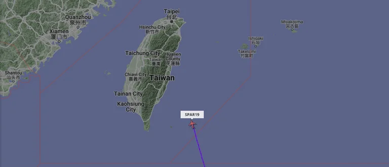 Peloss Airplane Reaches Taiwan Air Zone