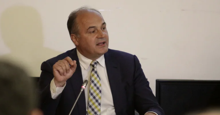 Time of Kurt government loneliness: Hoxhaj says Kosovo has chance of recognition by five EU sides, but lost
