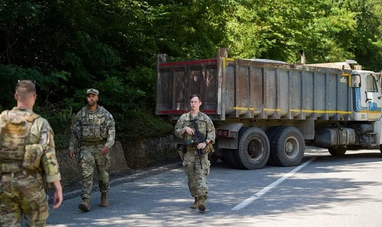Les tensions entre le Kosovo et la Serbie, Washington Post: Pourquoi l'OTAN est-elle prête à intervenir?