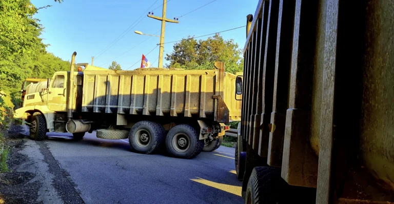 Norden: Leaving barricades an Border Points beginnt