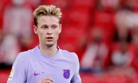 United ready to pay Barcelona for De Jong