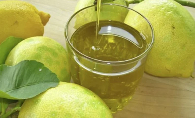 Benefiting From lemon - olive oil