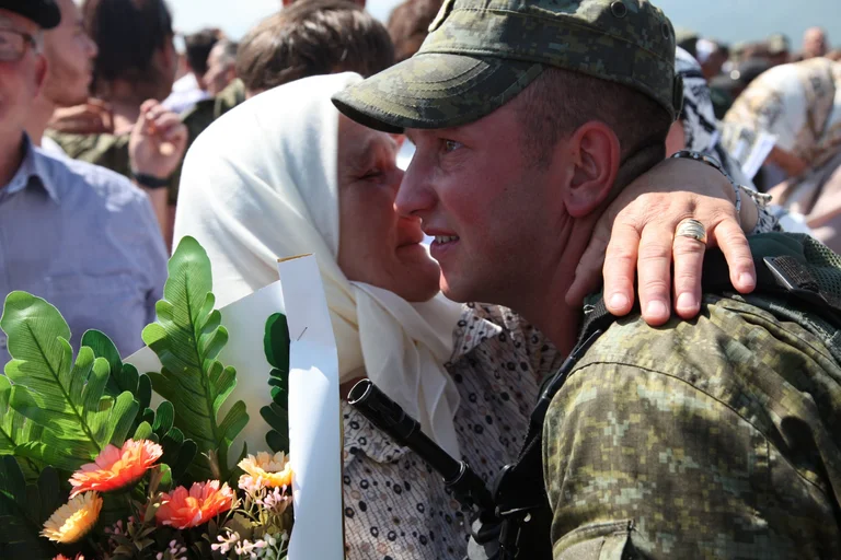 251 nouveaux soldats ont prêté serment à la KSF