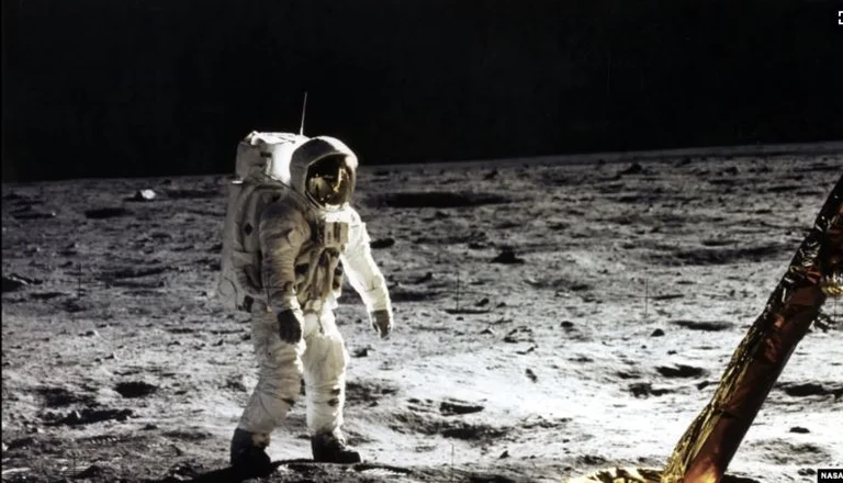 The jacket that Buzz Aldrin wore on the mission to the moon is sold for $2.8 million.