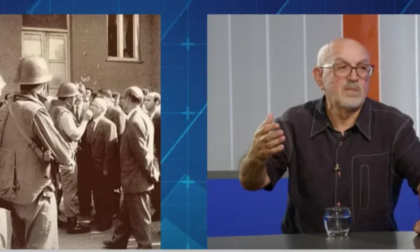 The history of ikionic photography: Baca told the police <x0.>put them out of here, drop the road to”