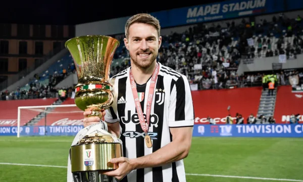 Officiel: Ramsey quitte Juvenus, c'est combien il a gagné en rompant le contrat.