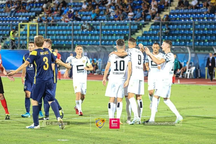 Formazioni ufficiali: Balcani ) La Fioria