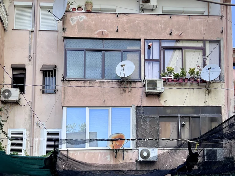 “mister” entdeckte den Tod des polnischen Waffenhändlers in Tirana