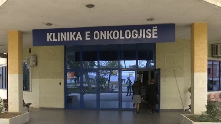 “Zor abunda para viajar para Pristina”, pacientes com câncer exigem que os serviços sejam oferecidos aos hospitais regionais