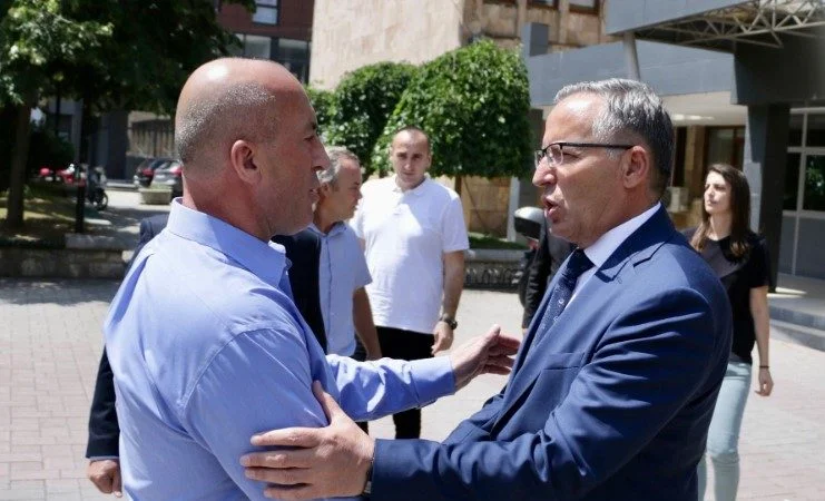 Haradinaj visits Bedri Hamza of the PDK: He was an example in government.