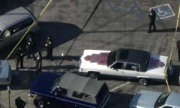 Coups de feu à Los Angeles, 2 morts et 7 blessés.