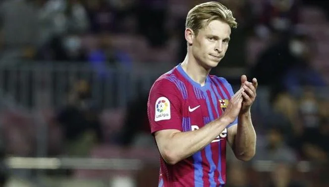 Laporta: Nous avons beaucoup d'offres pour De Jong, mais nous ne les prenons pas en ce moment.