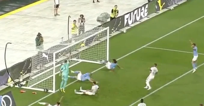 Have you seen Haland's goal of City? Look at how Norwegian marks