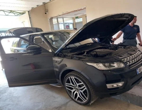 Secuested in Vmica stolen car in Italy in 2019