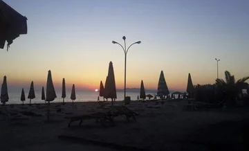10 Dinge, die Sie nie auf dem Strand tun sollten
