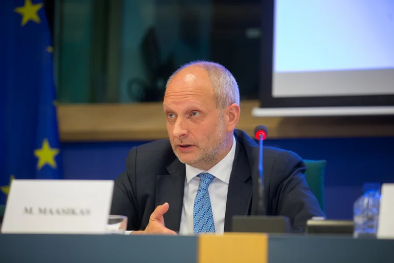 EU Ambassador: Financial situation in Ukraine is terrible, funds needed