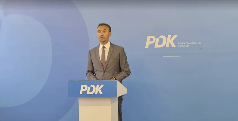 PDK: Subvención Temporal del Empleo, Prueba del Gobierno Unnecesario