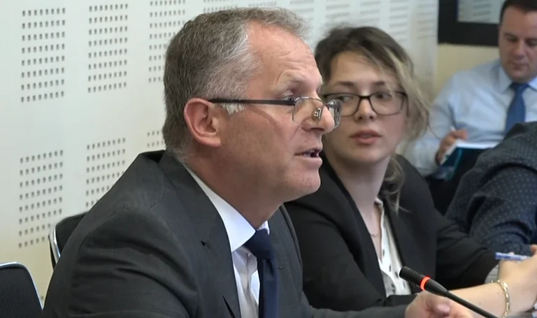 Bislimi: Kurt bereit, am 14. Juli mit Vuciqi in Brüssel zu treffen, serbischer Präsident ging nicht