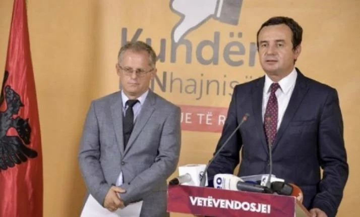Alle Zeiten, in denen die Menschen von den Schwierigkeiten des Glaubens Bism gelernt haben.