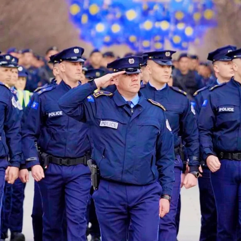 It gives up 21 years after the police lieutenant: Little salary, you couldn't support your family.
