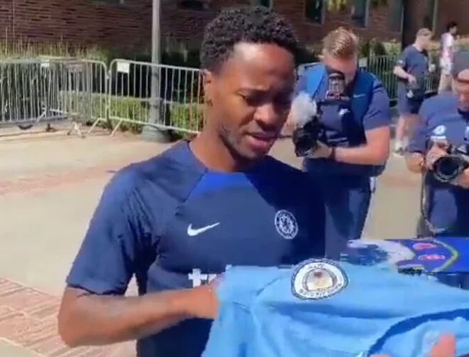 Wenige Tage nach dem Transfer zu Chelsea Sterling wird City's Fans nicht mehr anmelden