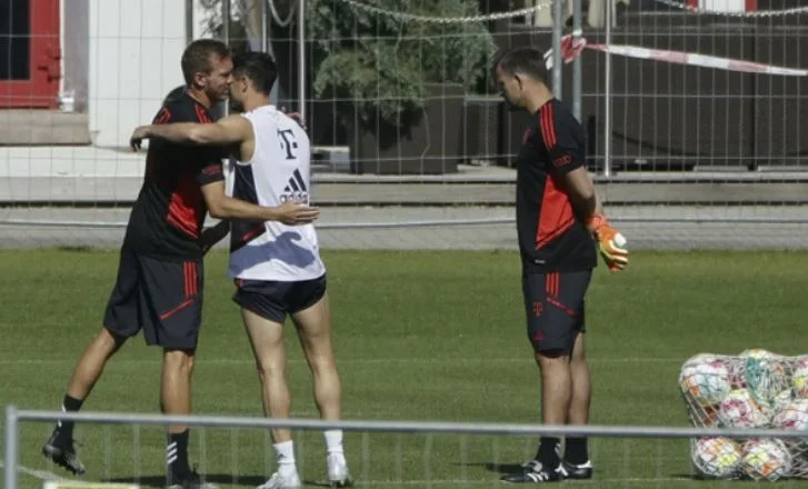 LeWandowski says goodbye to Bayerni, tomorrow he leaves for Barcelona