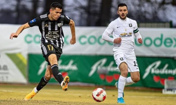 The daku of Moldovan revenge marks and eliminates them from the Conference League