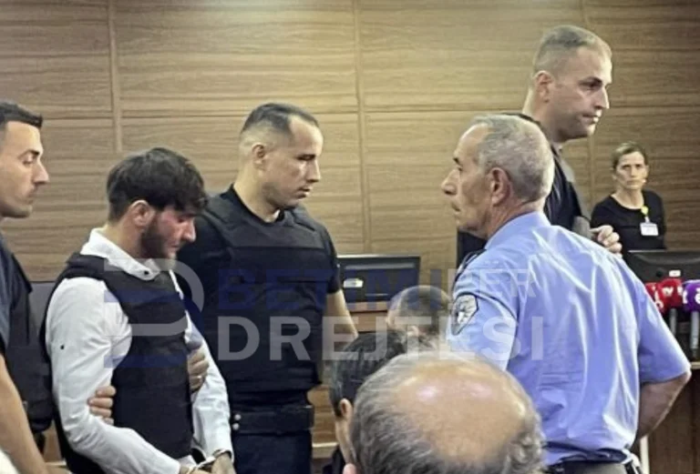 Dardan Krivaqa ha inviato prova di proiettile a corte (Video)
