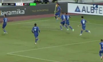 Entdecken Sie “Fadil Vorkri” Ziel für Inter Turk