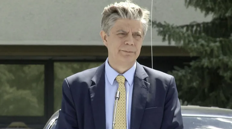 EULEX mène l'aide à l'Ukraine, chef de mission: les Kosovars comprennent les Ukrainiens, étaient des réfugiés eux-mêmes