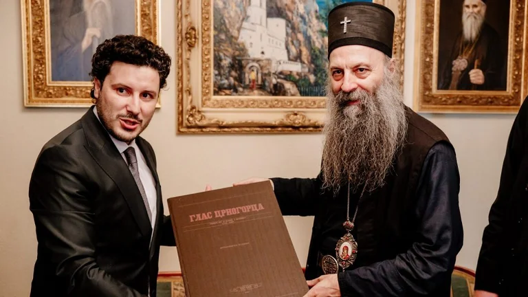 Che cosa contiene l'accordo con la Chiesa serba e quanto rischia Abazovic?