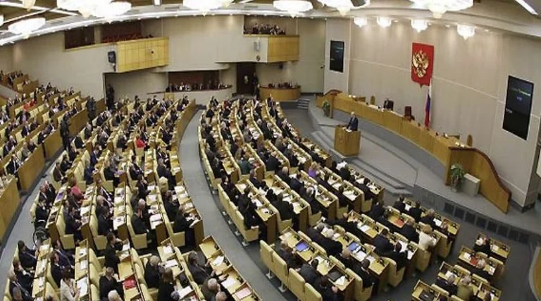 Il Parlamento russo chiede incontri speciali