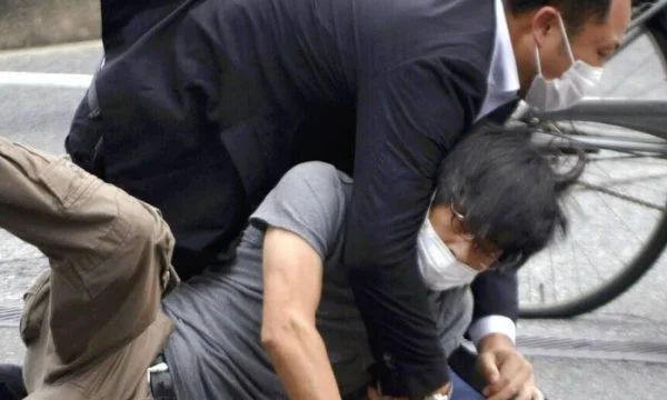Attempt against former Japanese prime minister, author bought weapons parts online